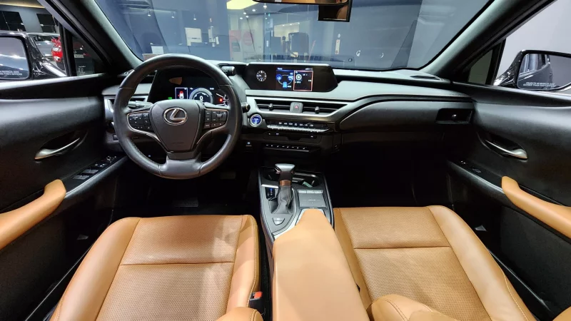 Lexus UX