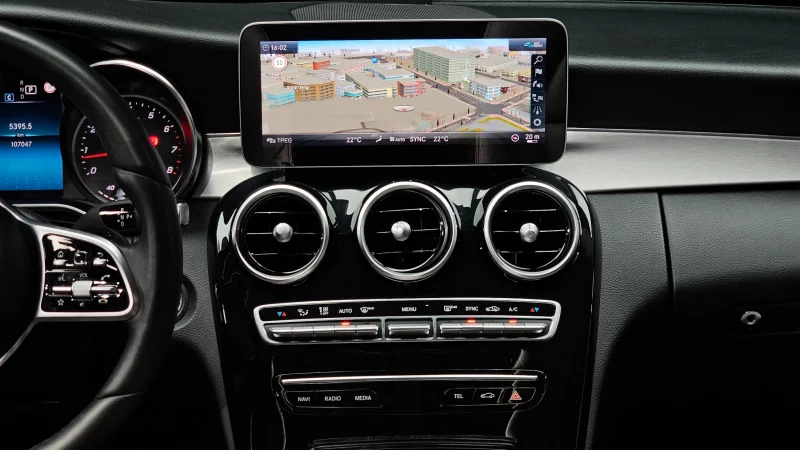 Mercedes-Benz C-Class