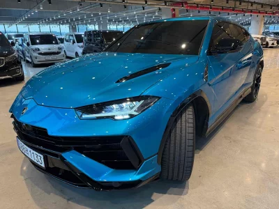 Lamborghini URUS