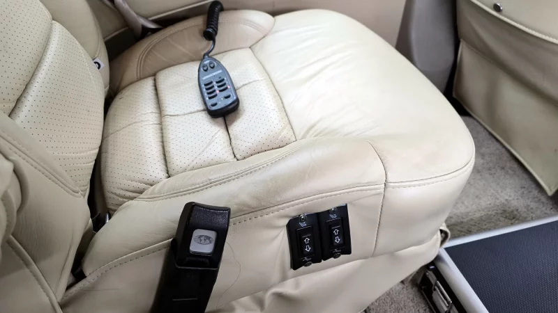 Chevrolet Express Van