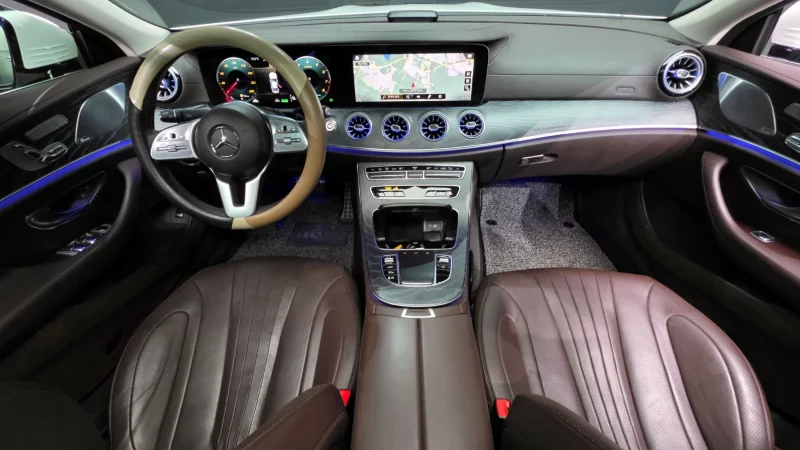 Mercedes-Benz CLS-Class