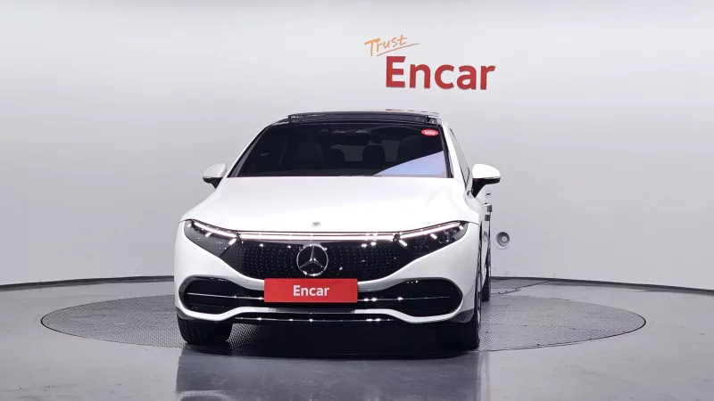 Mercedes-Benz EQS