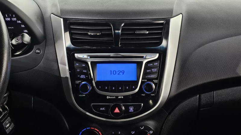 Hyundai Accent