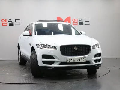 Jaguar F-PACE