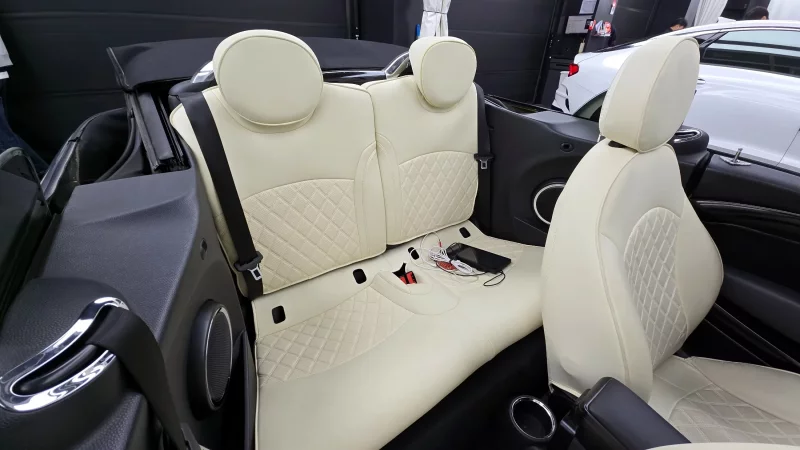 MINI Cooper Convertible