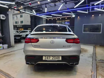 Mercedes-Benz GLE-Class