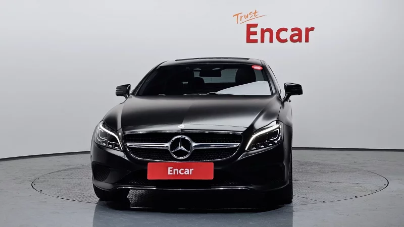 Mercedes-Benz CLS-Class