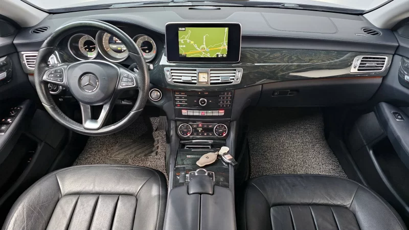 Mercedes-Benz CLS-Class