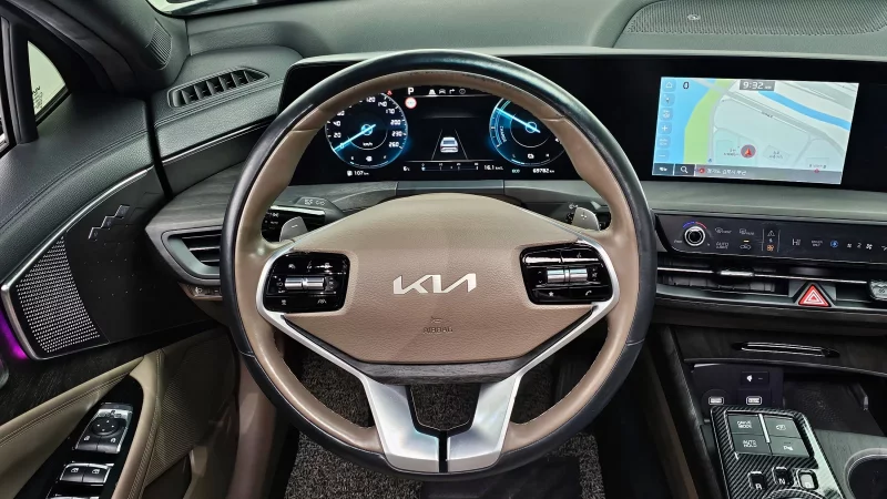 Kia K8