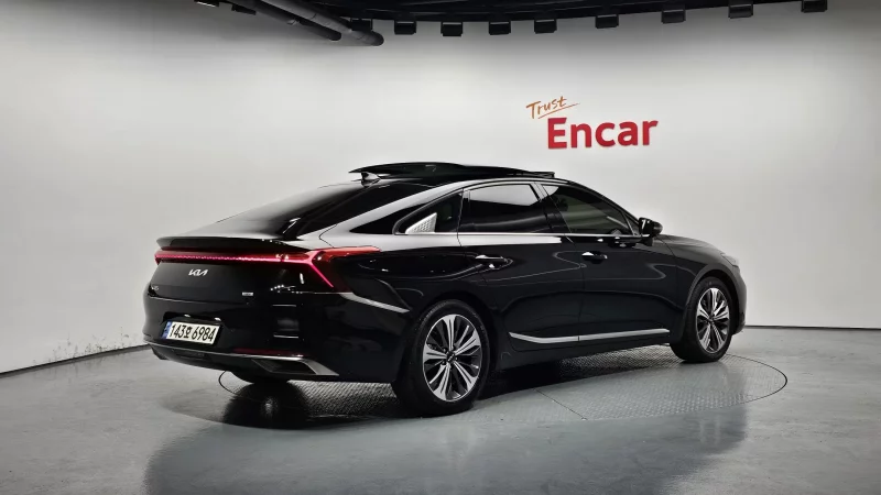 Kia K8