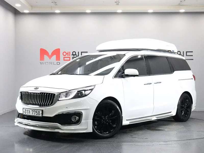 Kia Carnival
