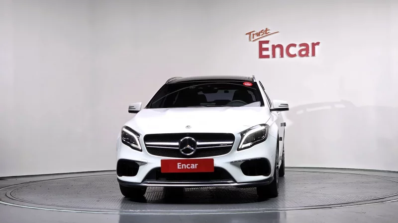Mercedes-Benz GLA-Class