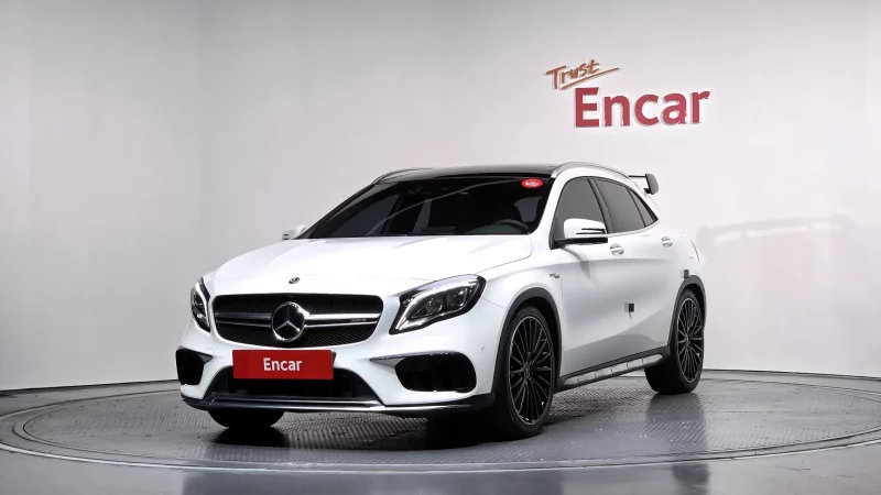 Mercedes-Benz GLA-Class