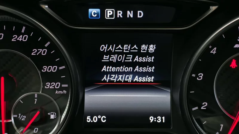 Mercedes-Benz GLA-Class