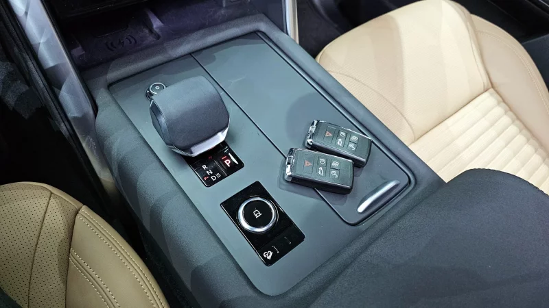 Land Rover DISCOVERY