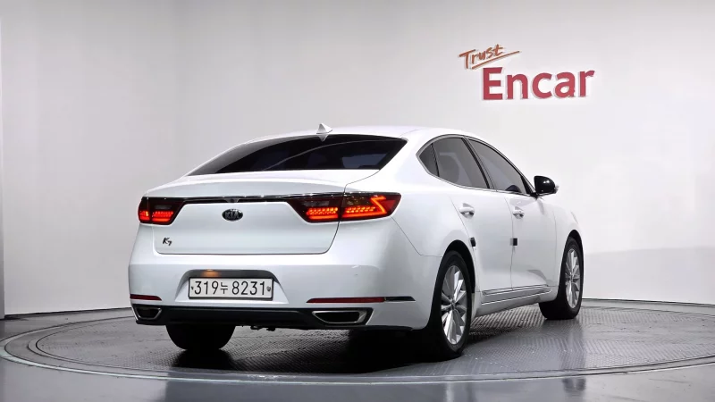 Kia K7