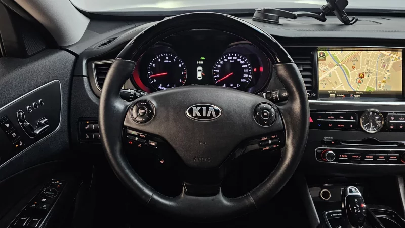Kia K9