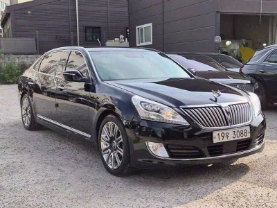 Hyundai Equus