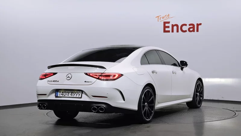 Mercedes-Benz CLS-Class