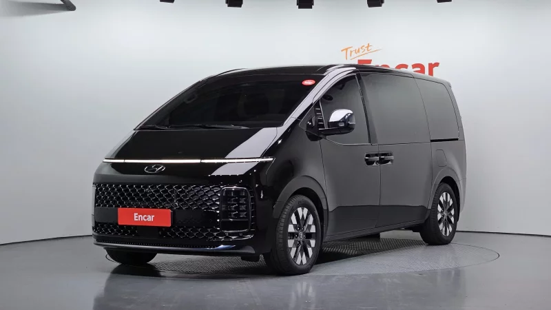 Hyundai Staria