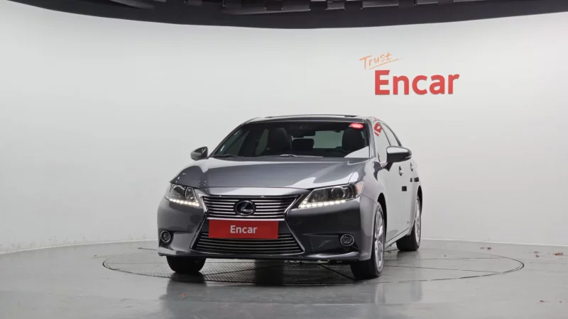 Lexus ES