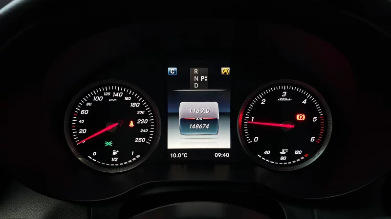 Mercedes-Benz C-Class