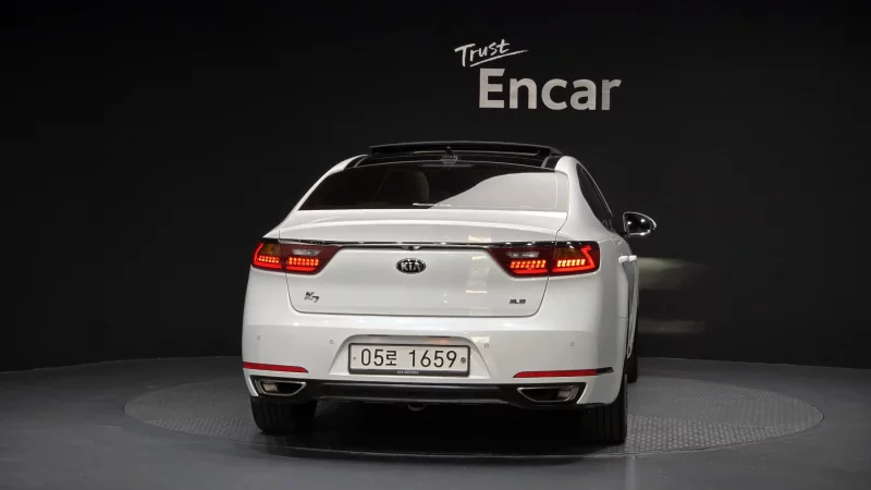 Kia K7