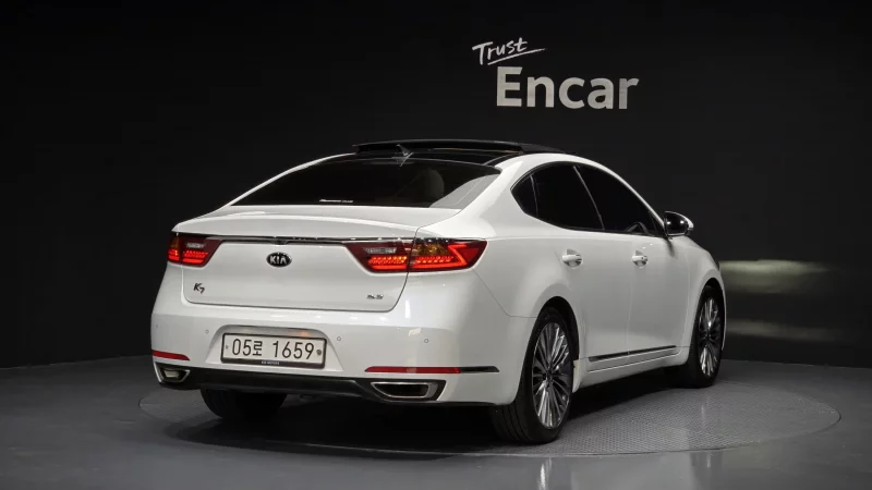 Kia K7