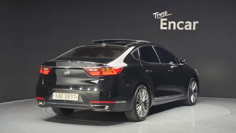 Kia K7