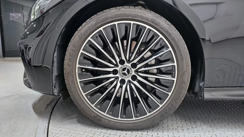 Mercedes-Benz CLE-Class