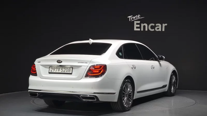 Kia K9
