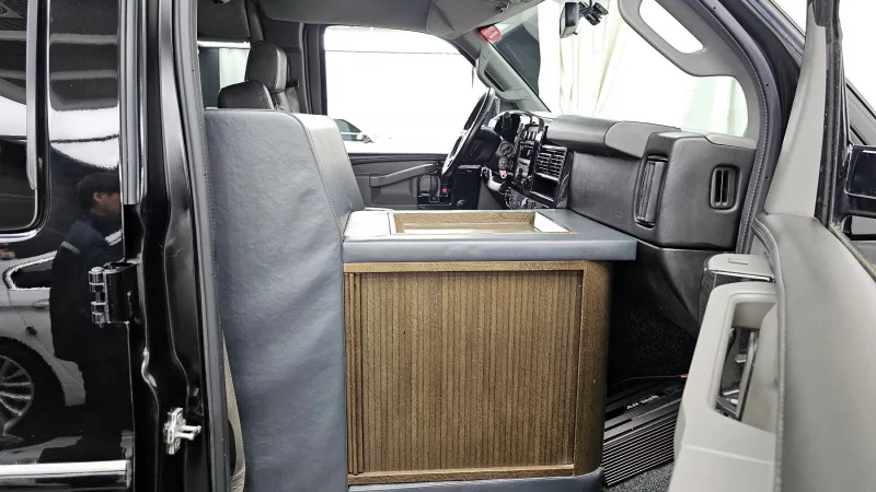 Chevrolet Express Van