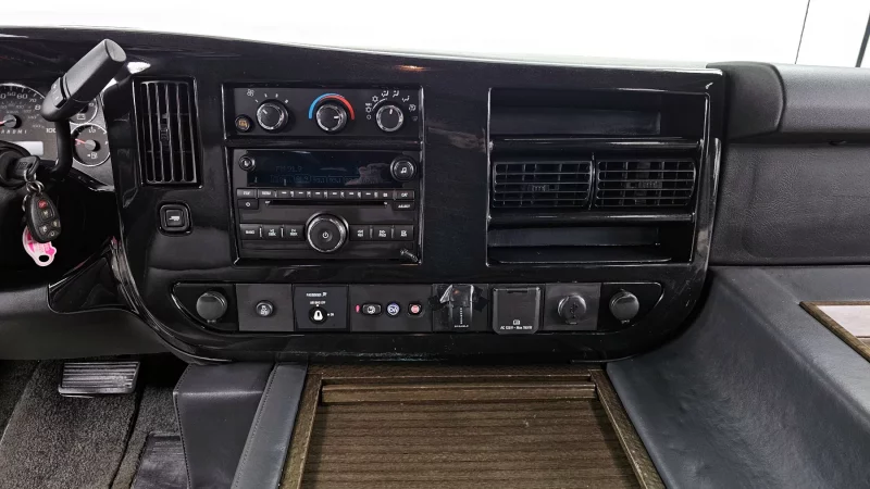 Chevrolet Express Van