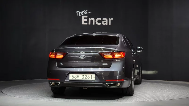 Kia K7