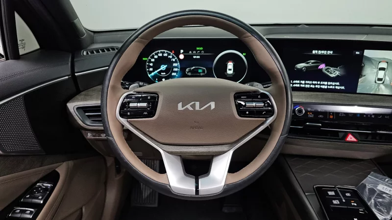 Kia K8