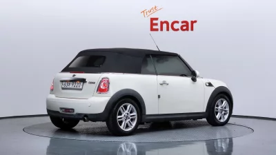MINI Cooper Convertible