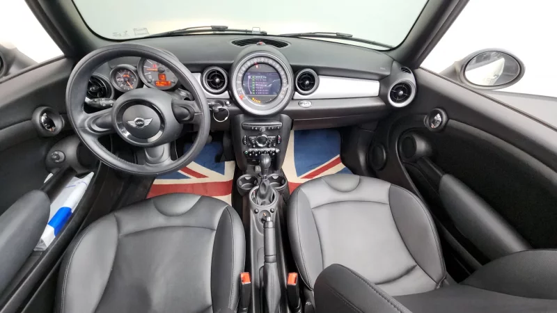 MINI Cooper Convertible