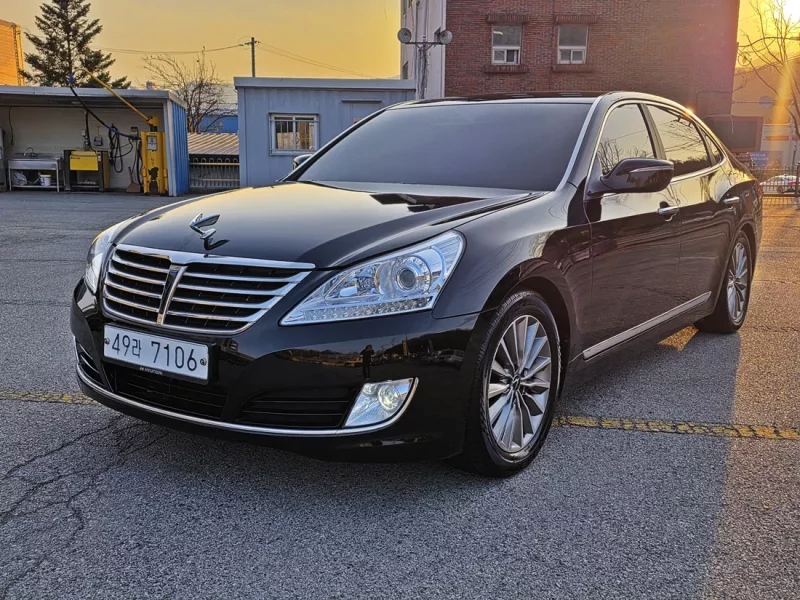 Hyundai Equus