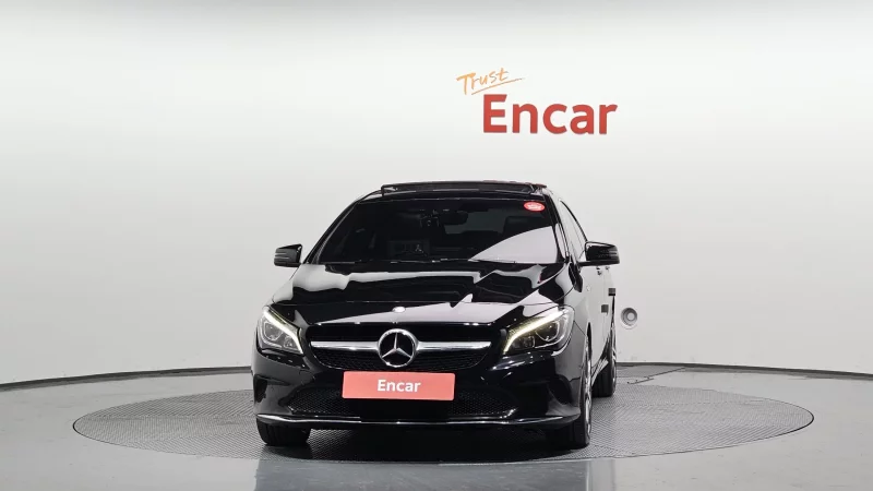 Mercedes-Benz CLA-Class