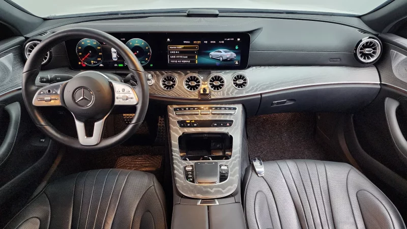 Mercedes-Benz CLS-Class