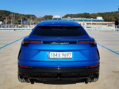 Lamborghini URUS