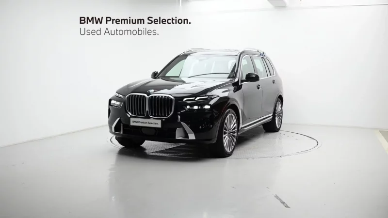 BMW X7