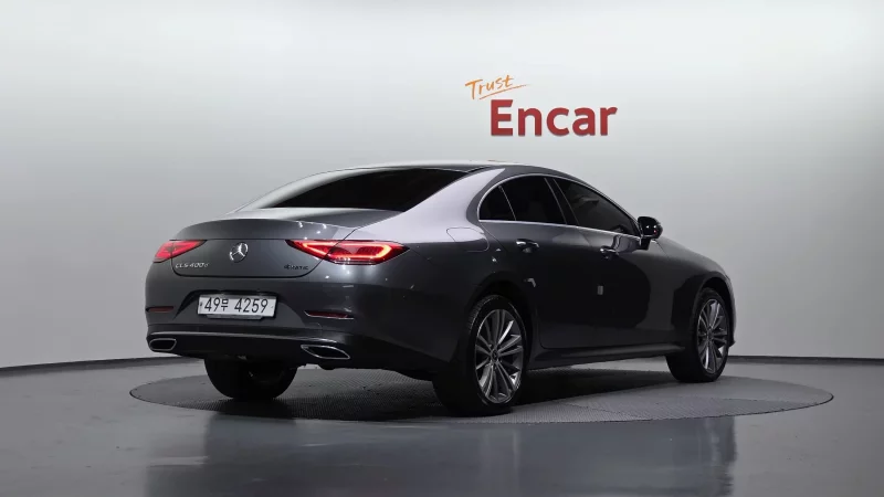 Mercedes-Benz CLS-Class