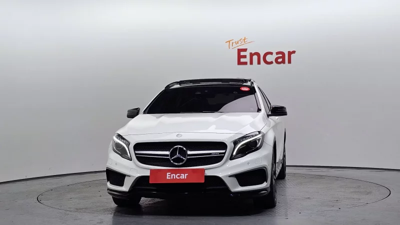 Mercedes-Benz GLA-Class