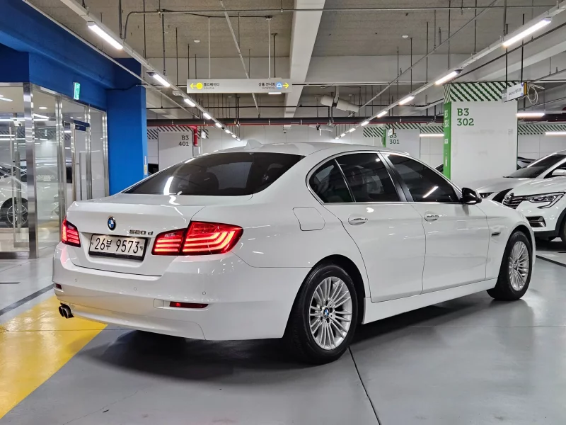 BMW 5-Series