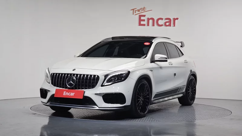 Mercedes-Benz GLA-Class