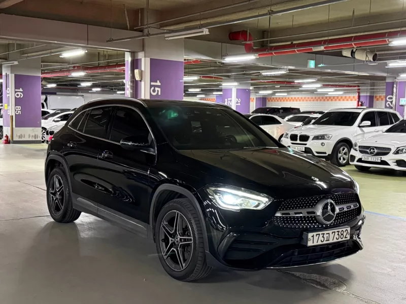 Mercedes-Benz GLA-Class
