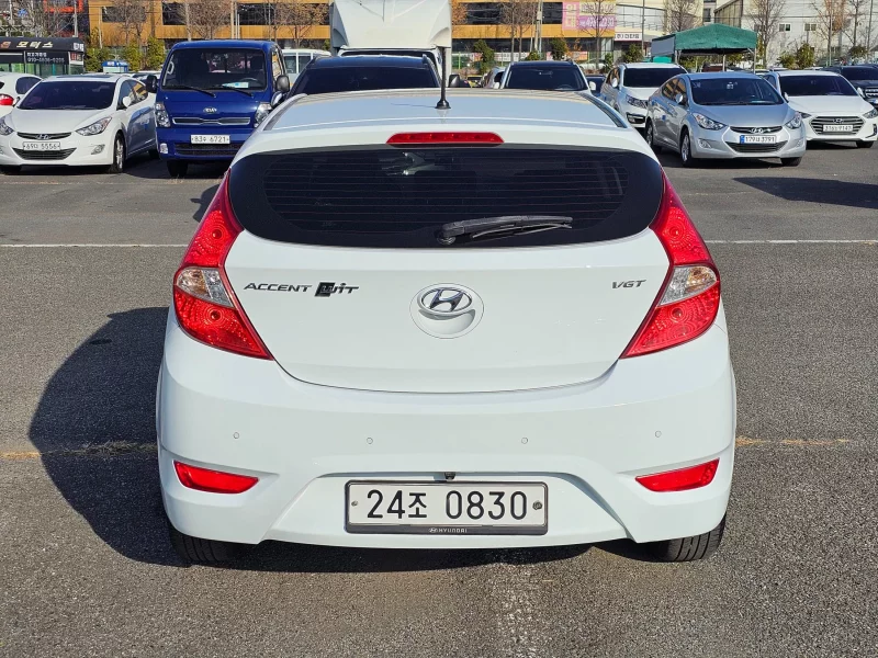 Hyundai Accent