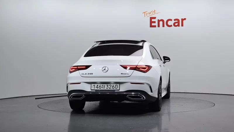 Mercedes-Benz CLA-Class