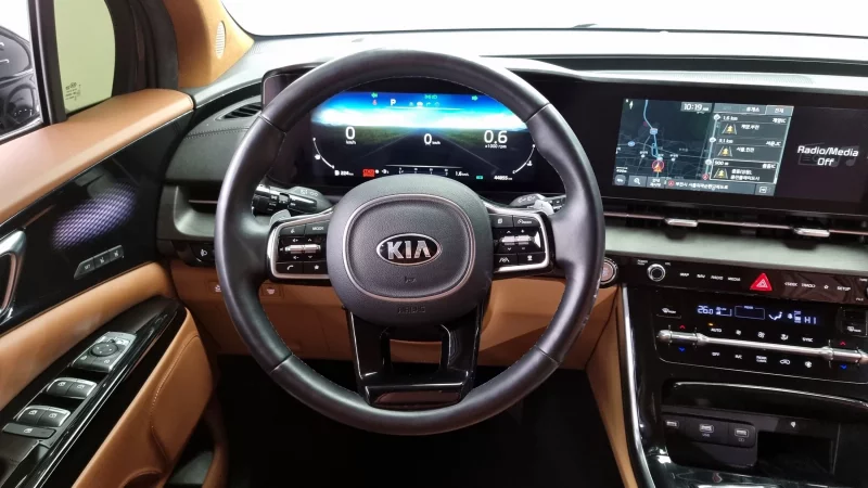 Kia Carnival